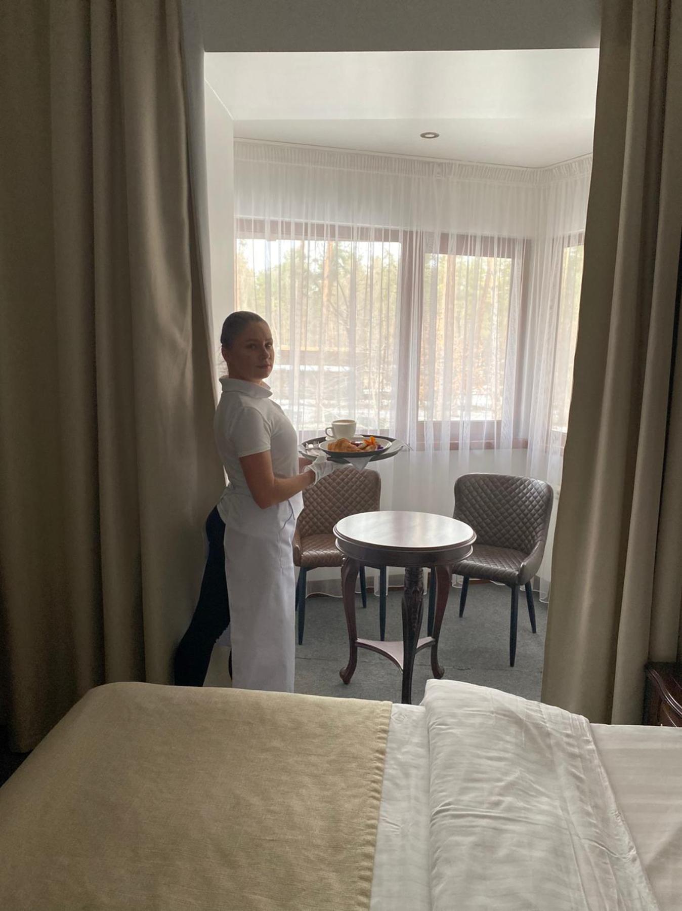 Spa-Hotel Myslyvskiy Dvir Kiew Exterior foto